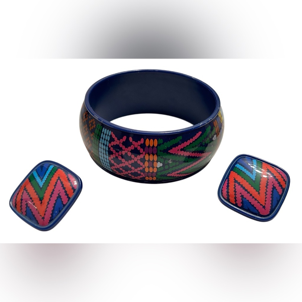 Avon Vintage Vibrant Patterned Bangle and Earrings (clip) Set